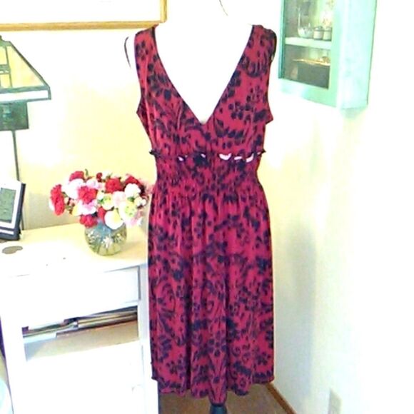 En Focus Studio Red and Black Dress - Picture 6 of 10